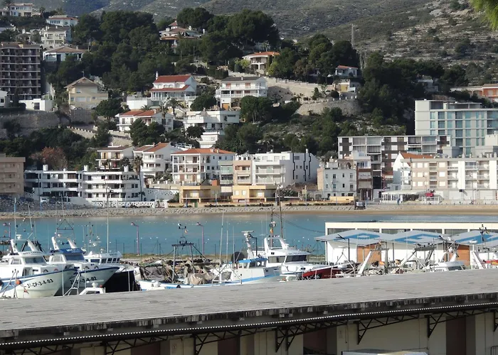 Frente A Bahía De